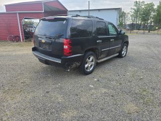 2013 Chevrolet Tahoe LTZ - Exterior Rear Right Corner Image